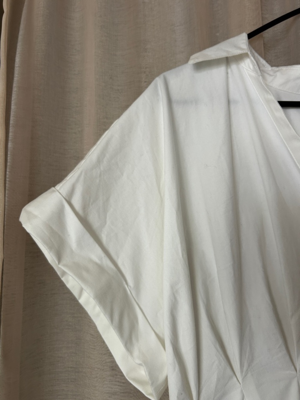 Crisp, white shirt dress, 1x